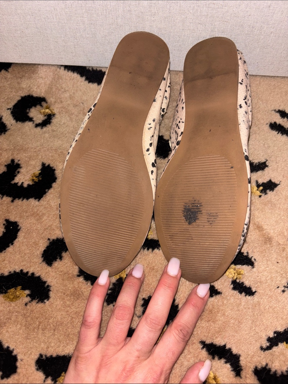 Steve Madden Beige & Black Snake-Print Ballet Flats - Picture 4 of 5